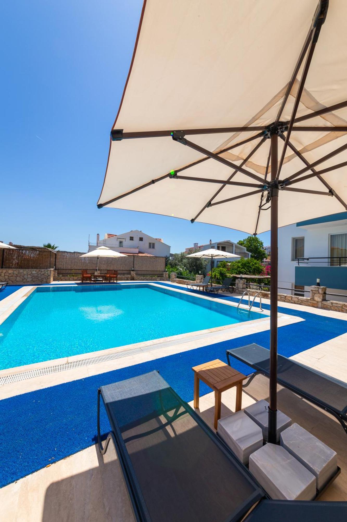 Oezguem Suite Otel Datça Exterior foto