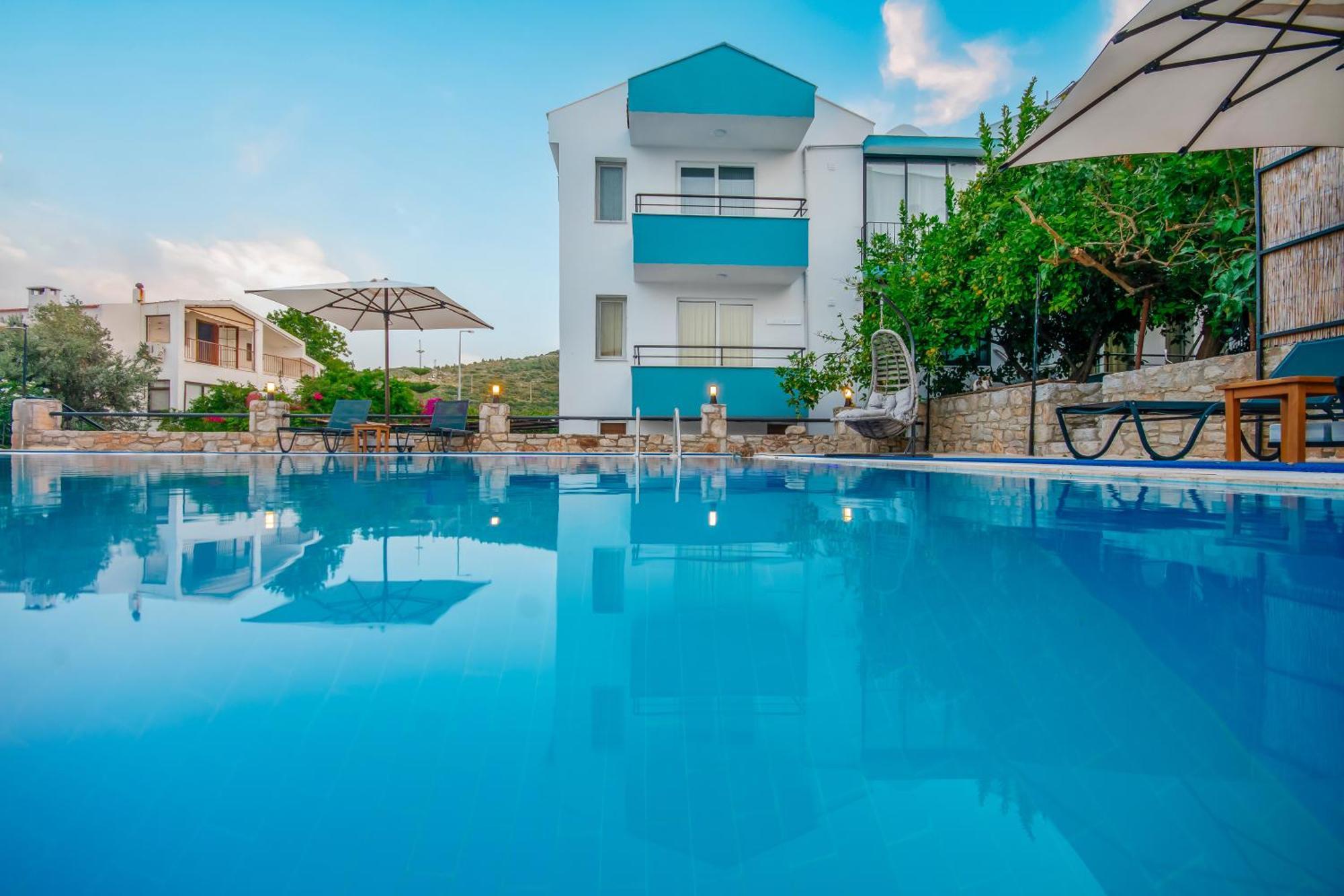 Oezguem Suite Otel Datça Exterior foto