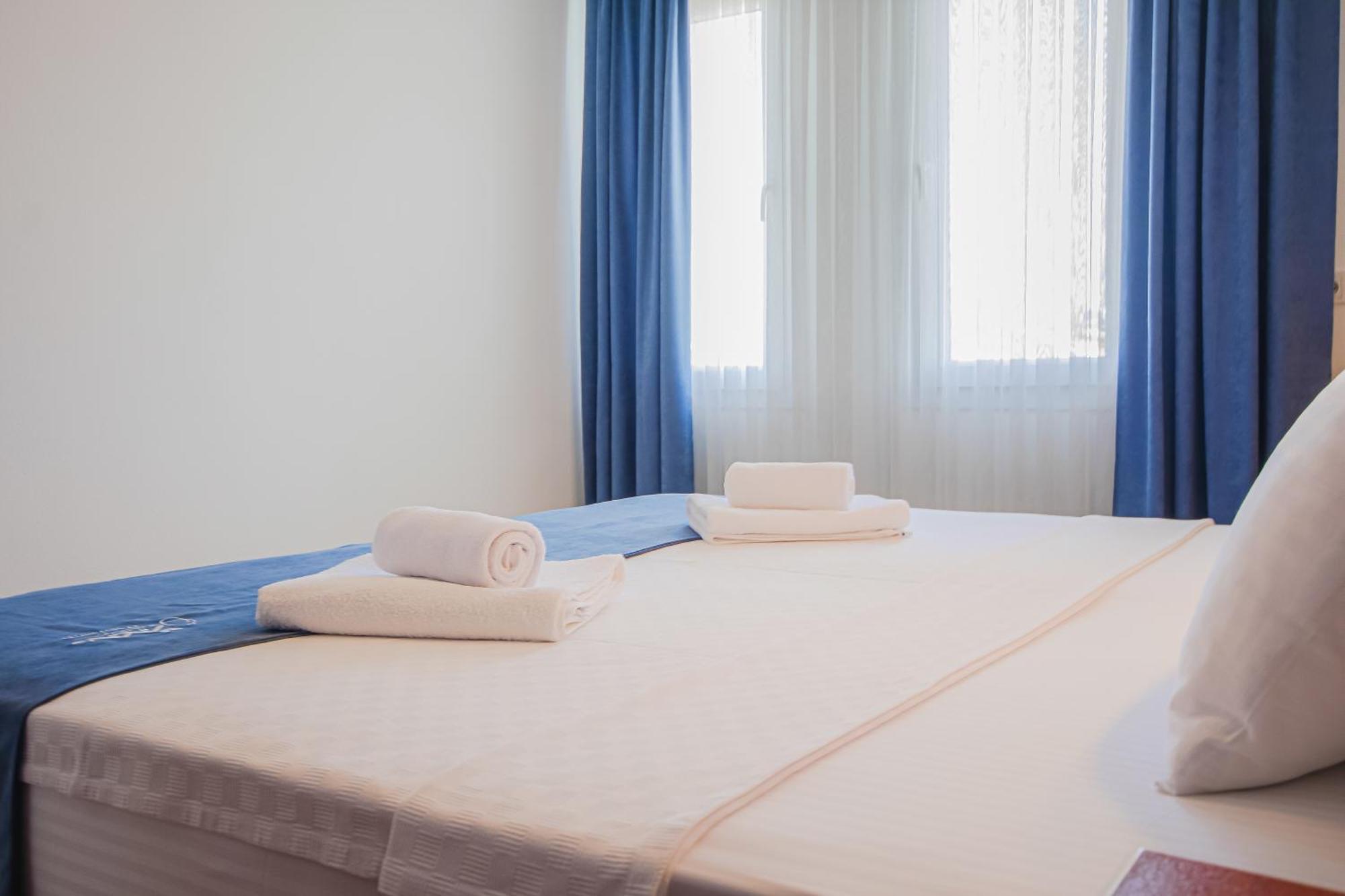 Oezguem Suite Otel Datça Exterior foto